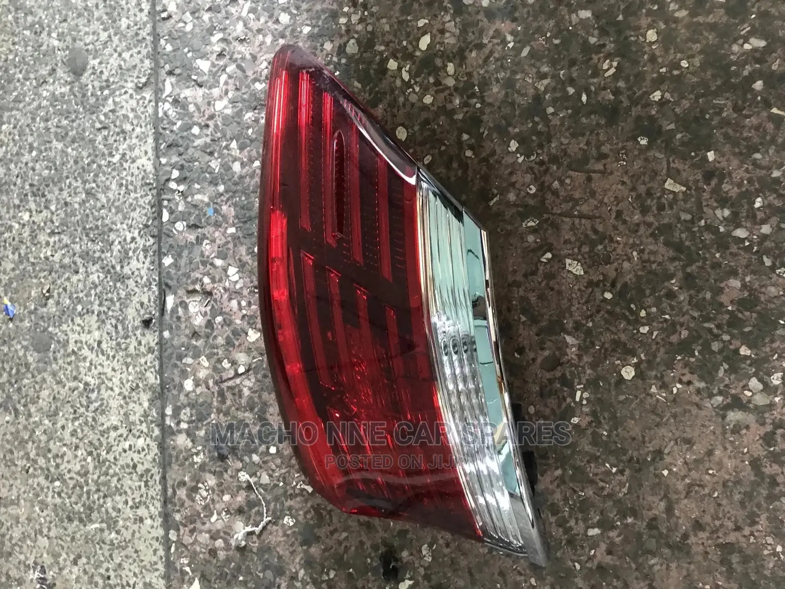 Toyota Crown 2018 Backlight