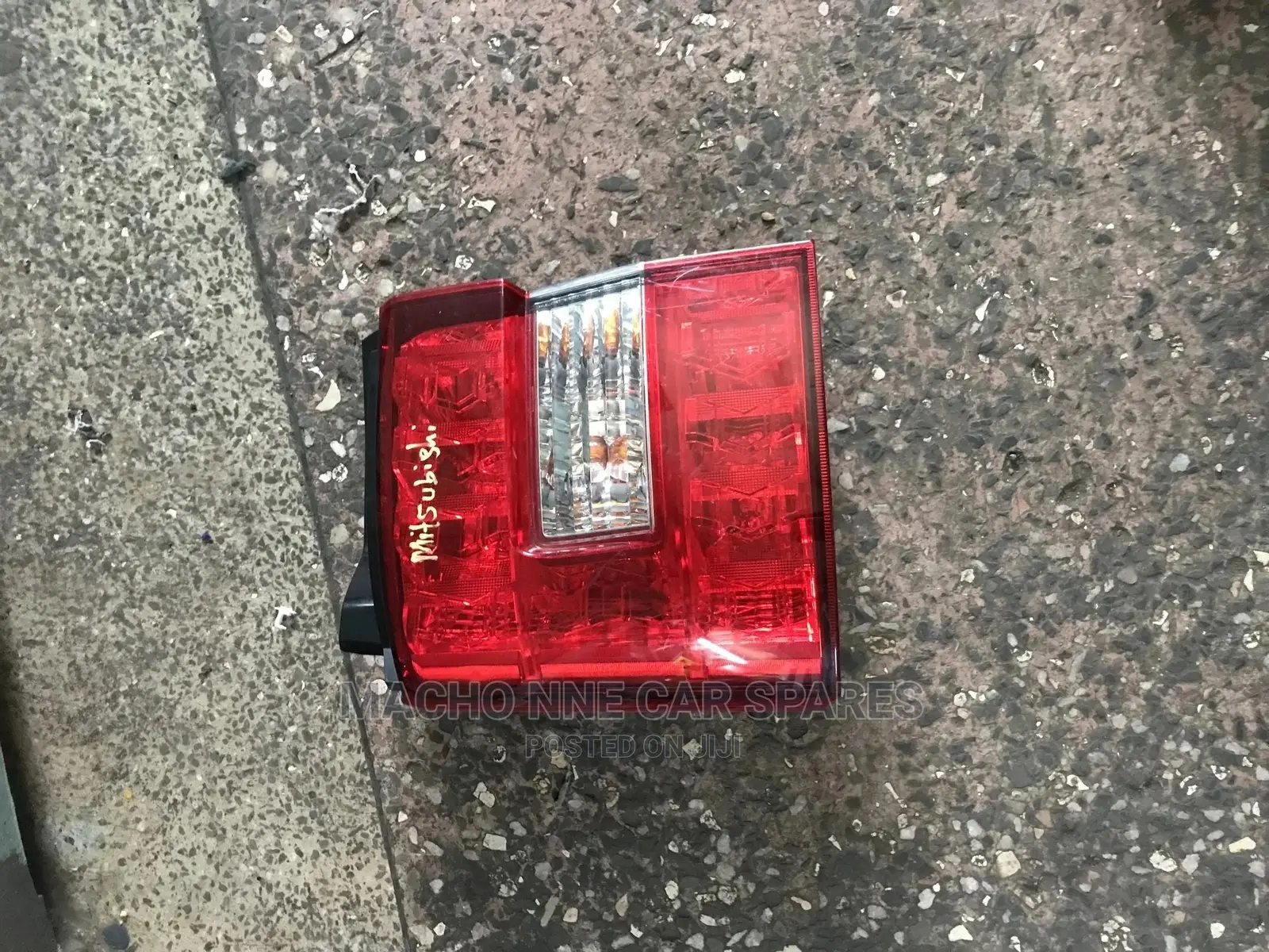 Mitsubishi Delica Backlight