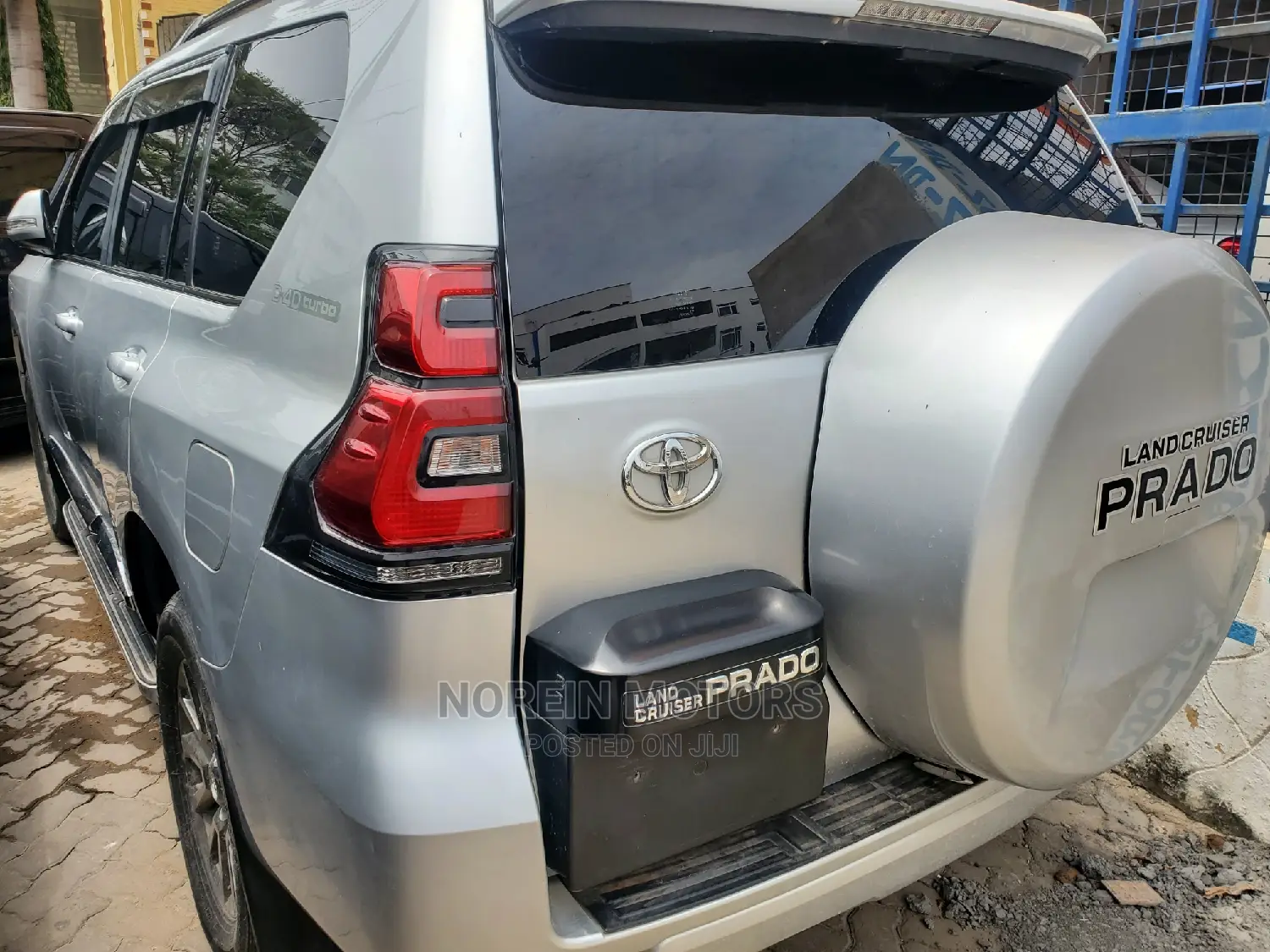 Toyota Land Cruiser Prado 2014 Silver