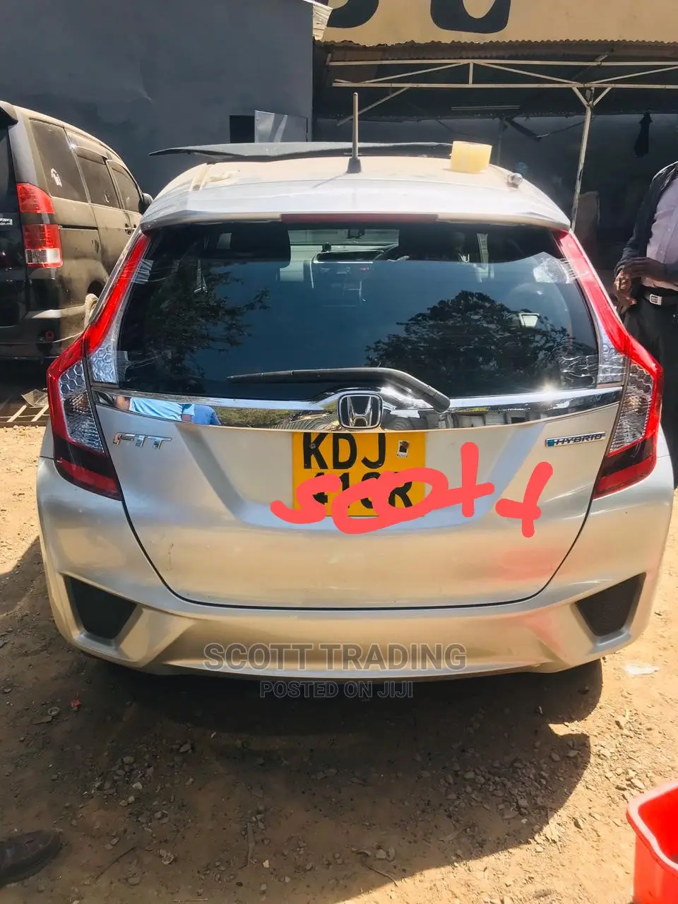 Honda Fit 2016 Rear Windscreen