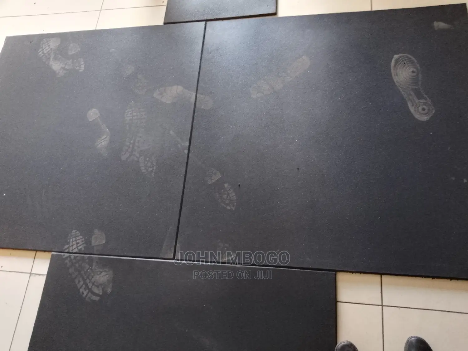 Interlocking Gym Rubber Mat.
