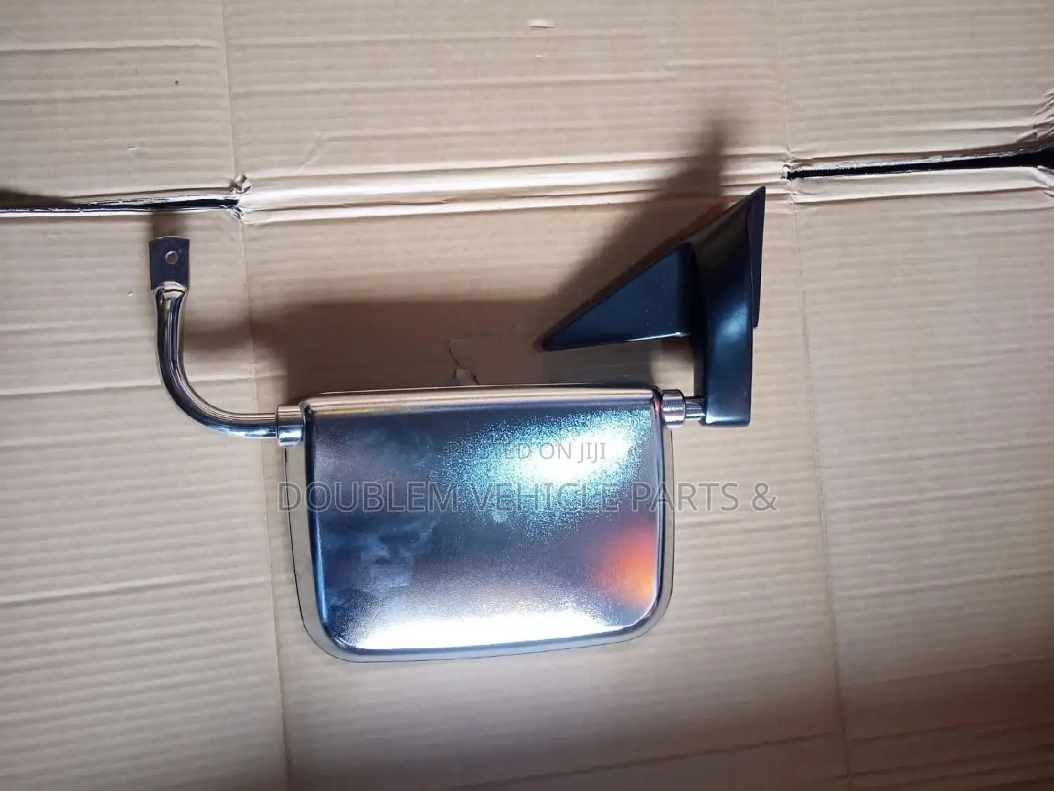Sidemirror Nissan QD32/E24/E27 Chrome Right /Caravan