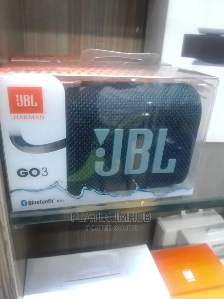 Black Jbl Go3
