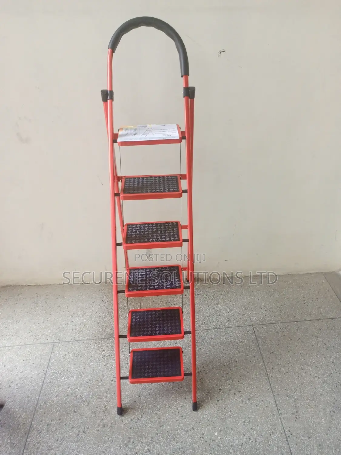 6 Steps Steel a Type Ladder Wide Steps