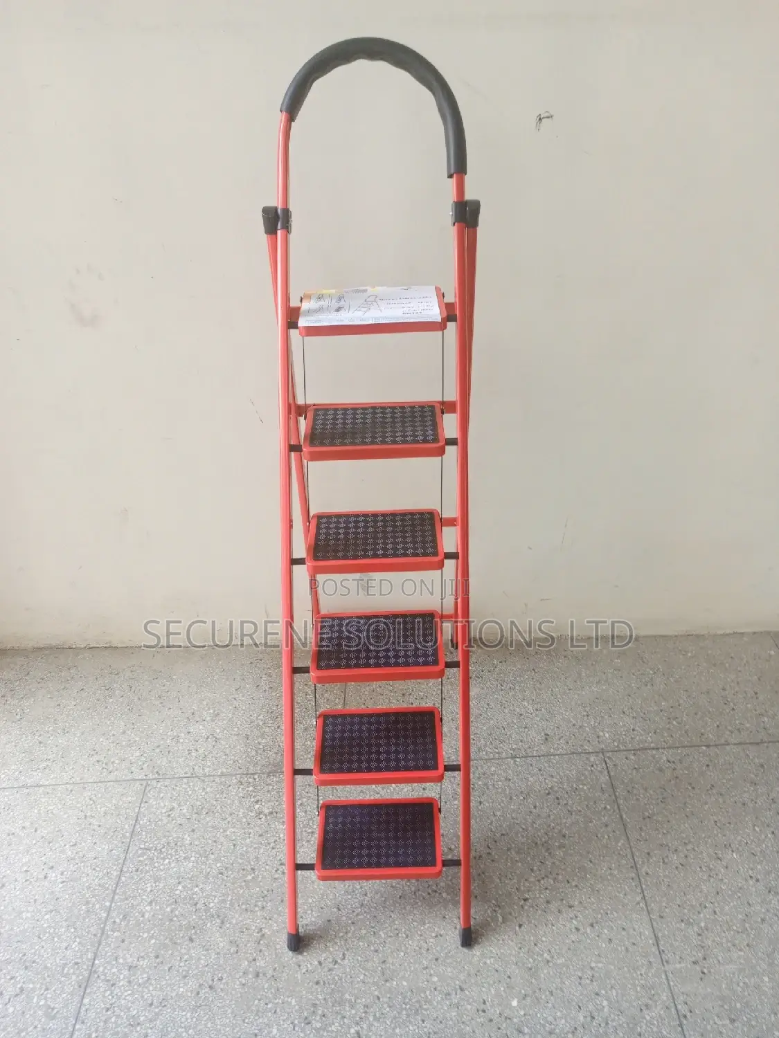 6 Steps Steel a Type Ladder Wide Steps