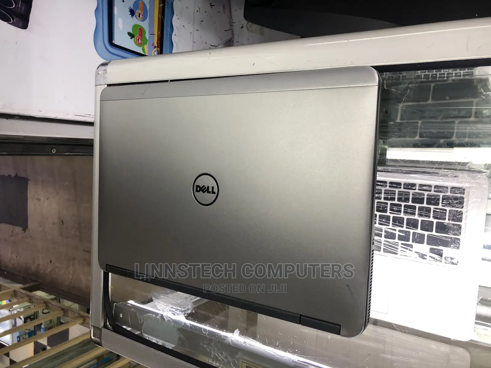 Laptop Dell Latitude E7240 8GB Intel Core I7 SSD 256GB