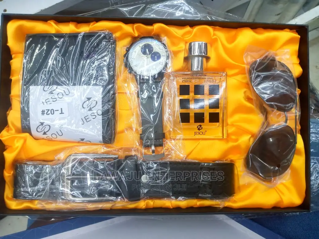 Classy 5 in 1 Men's Gift Set