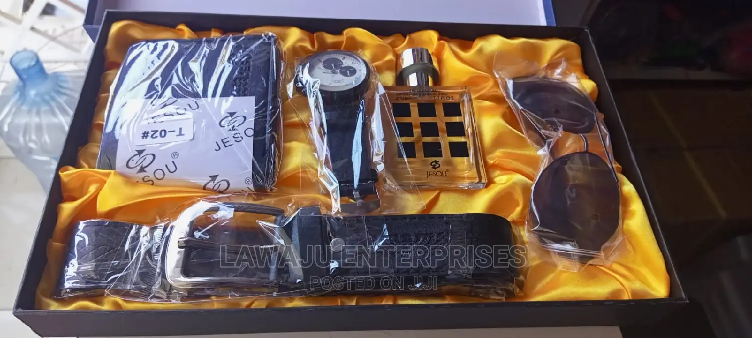 Classy 5 in 1 Men's Gift Set