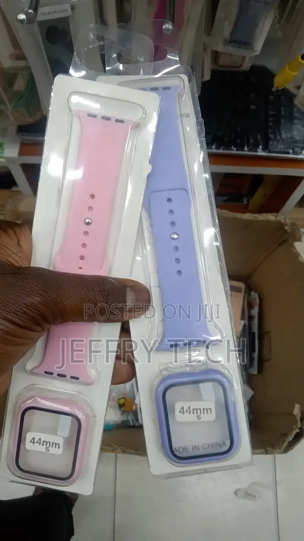 Apple Watch Band 42/44mm, Silicone Watch Strap + PC Tempered
