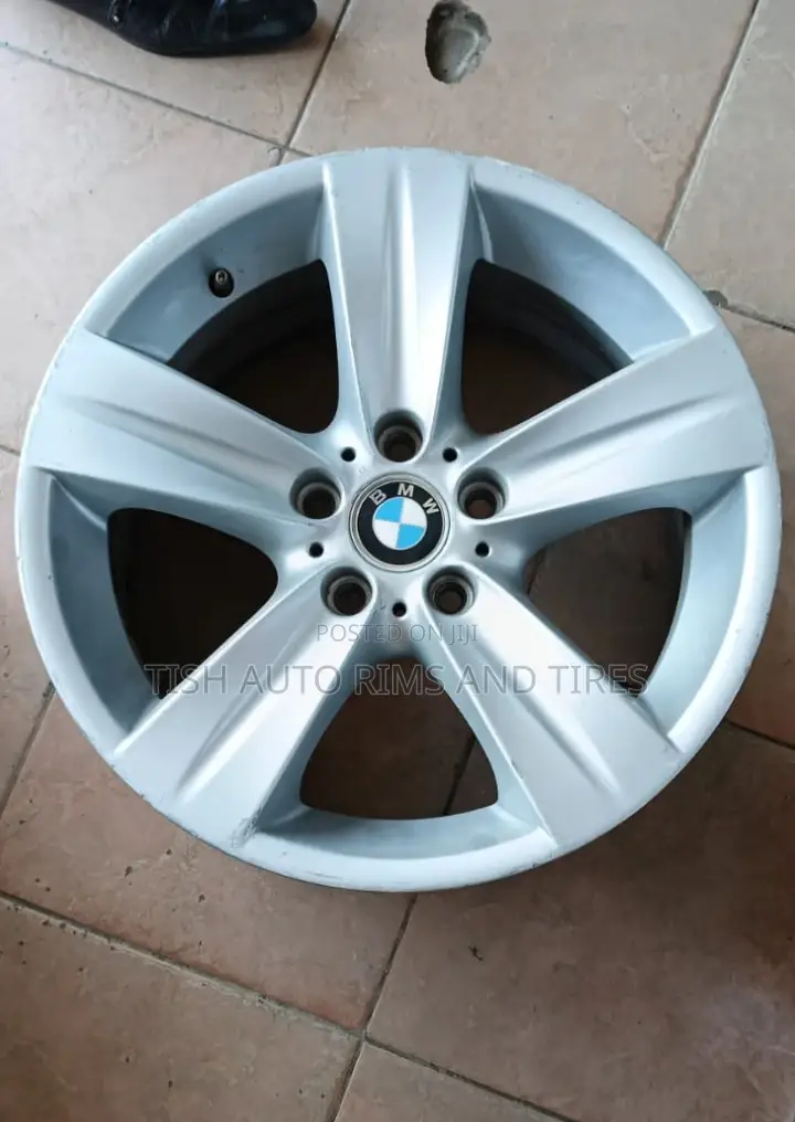 BMW 18 Inch Rims Set Staggered