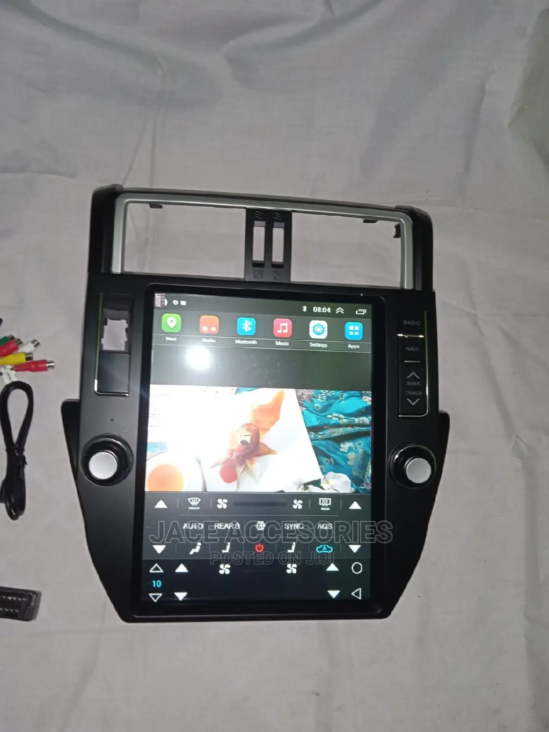 Landcruiser J120 Tesla Radio