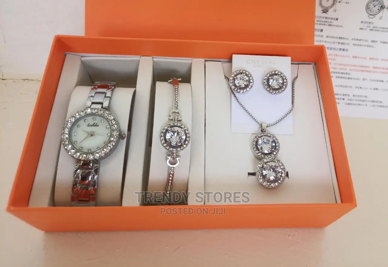 Timeless Charm of Our Elegant Gift Set