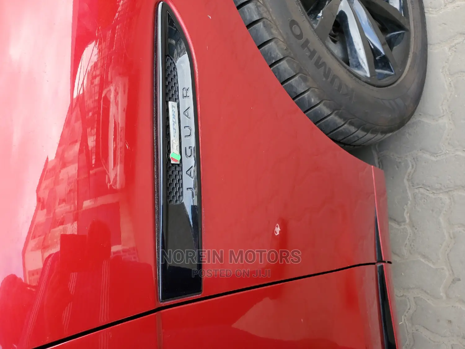 Jaguar F-Pace 2017 Red