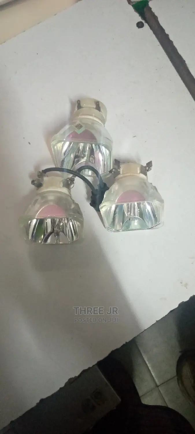 Lamps for Projectors All Types in Stock