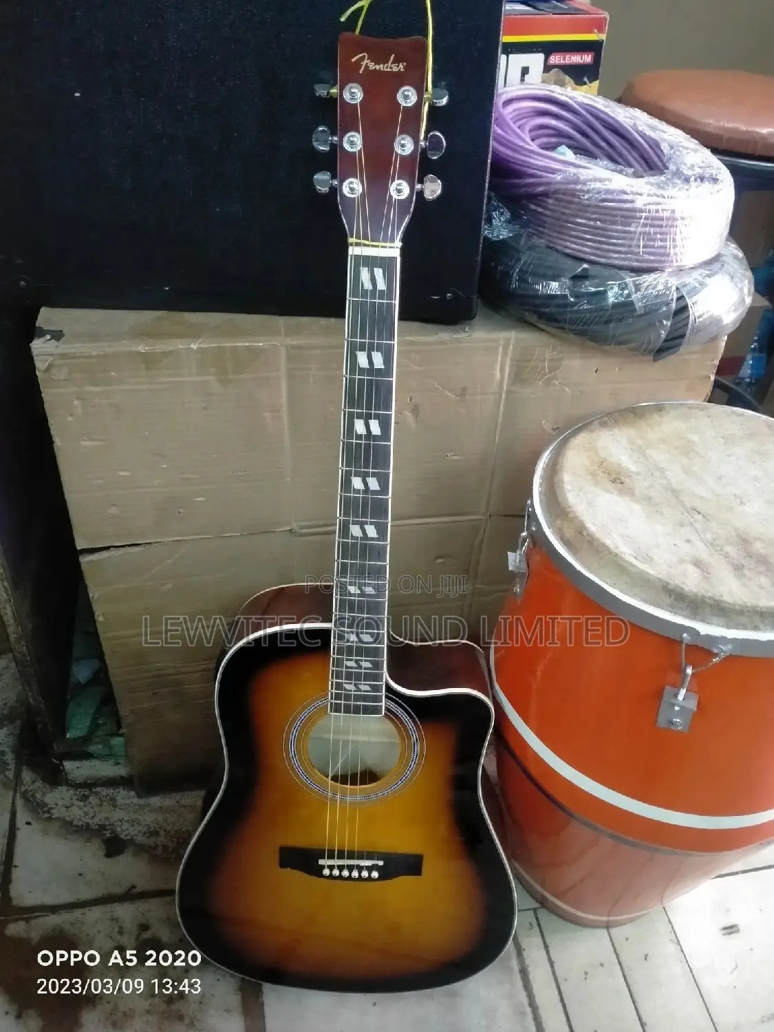 Fender Digital Semi Acoustic 41