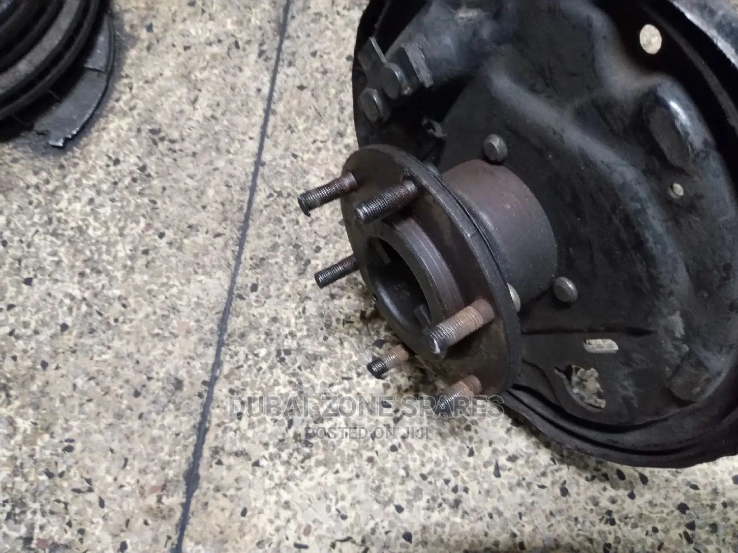Rear Axle Nissan Hardbody 4wd 31 Teeth.
