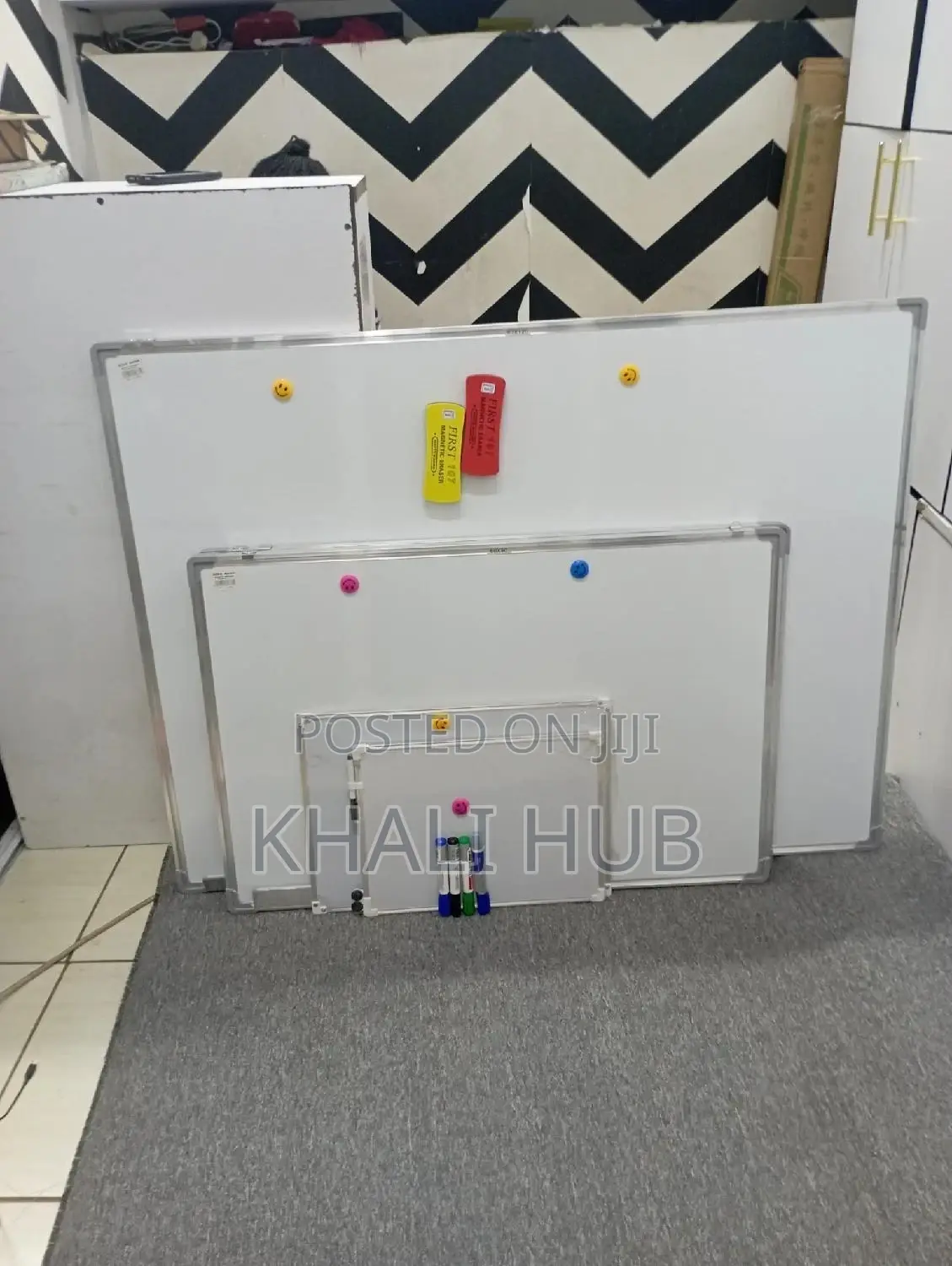 *Whiteboard;