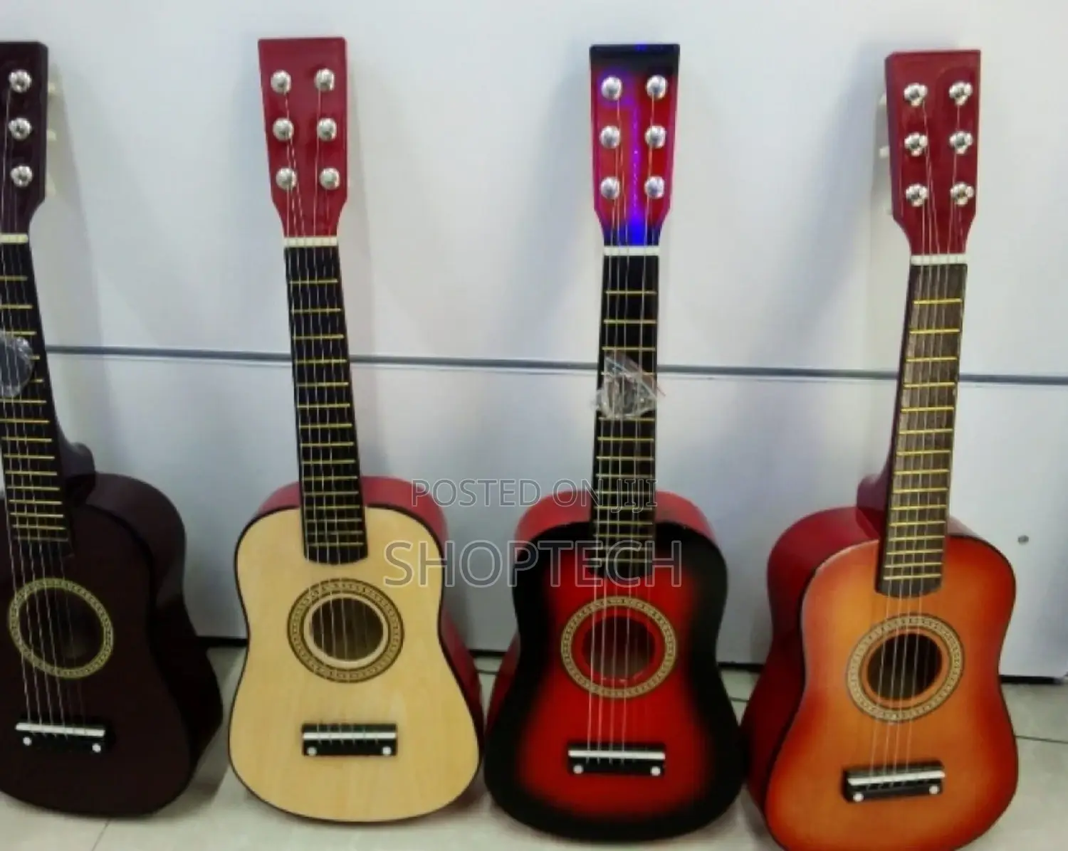 23 Inches Guitar