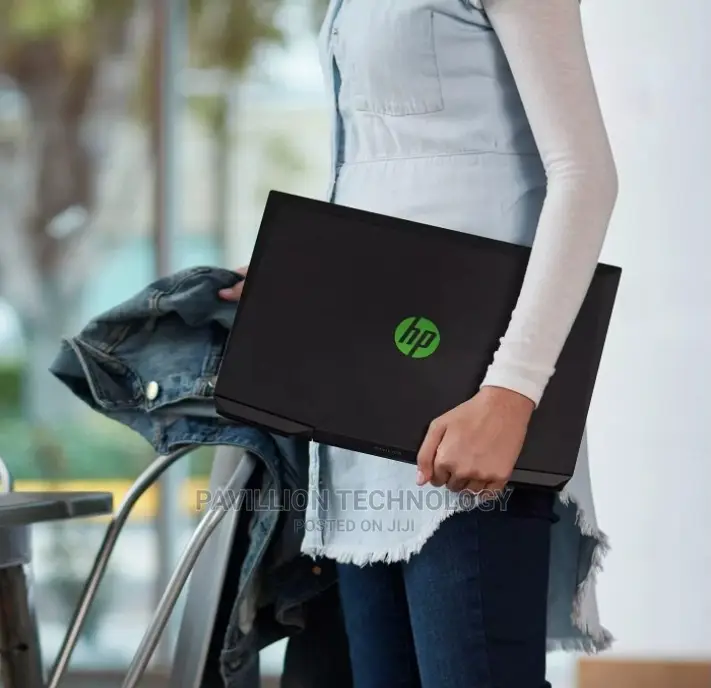 New Laptop HP Pavilion Gaming 15 2019 256GB Intel Core I5 SSD 256GB