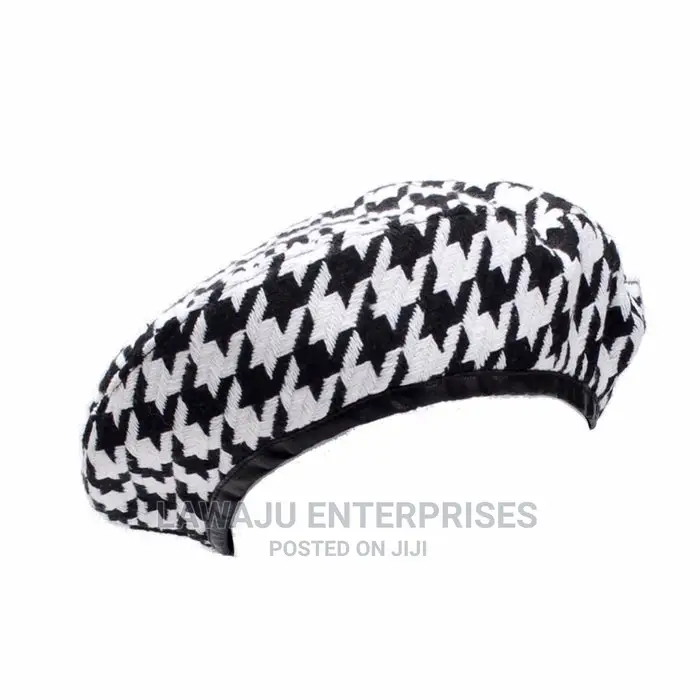 Houndstooth Beret