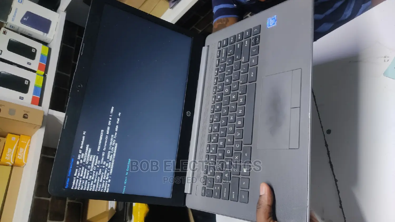 Laptop HP 15-Da2933nia 4GB Intel Celeron HDD 320GB