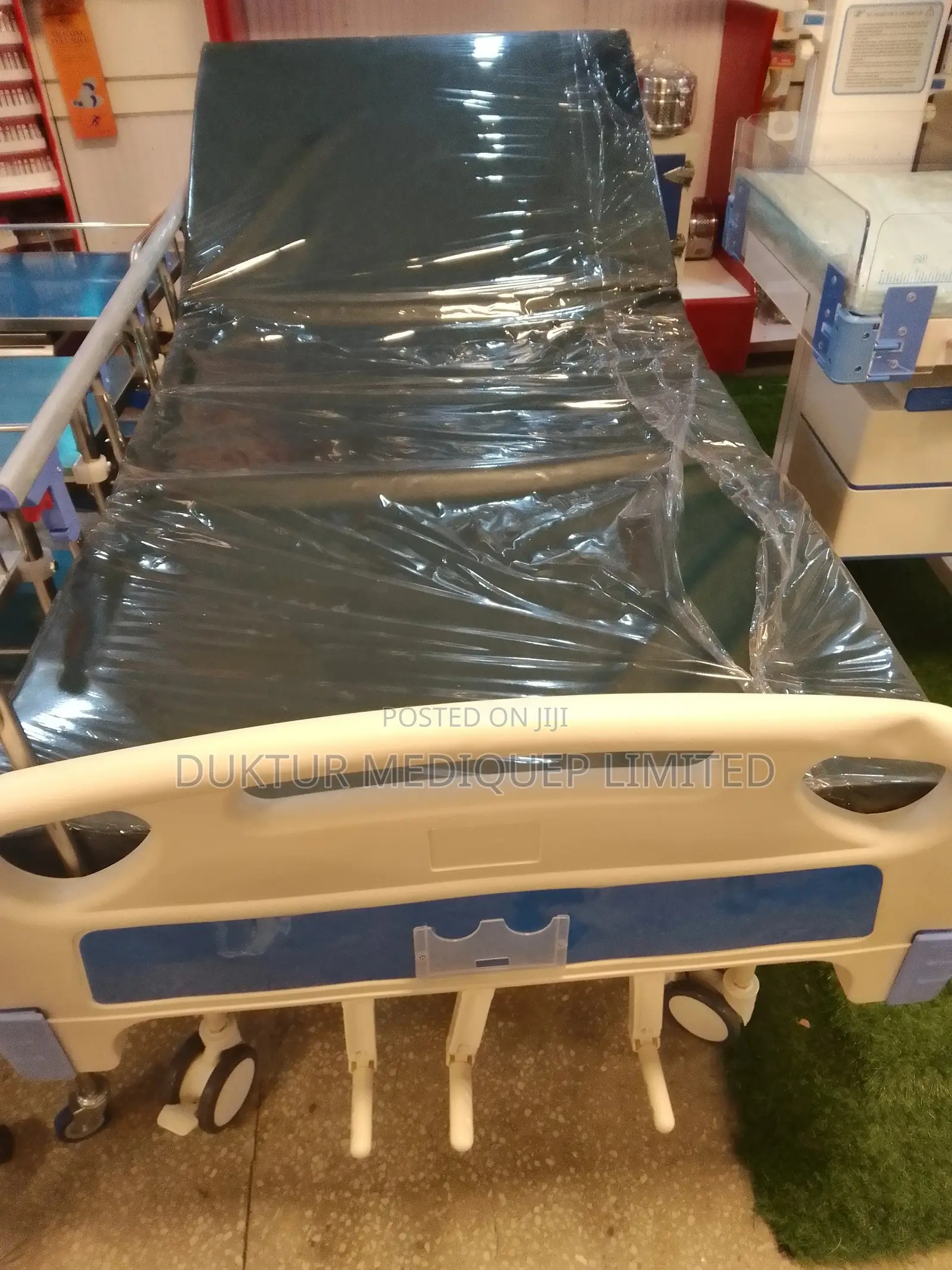 3 Function/ 3 Crank MANUAL Hospital With Mattress