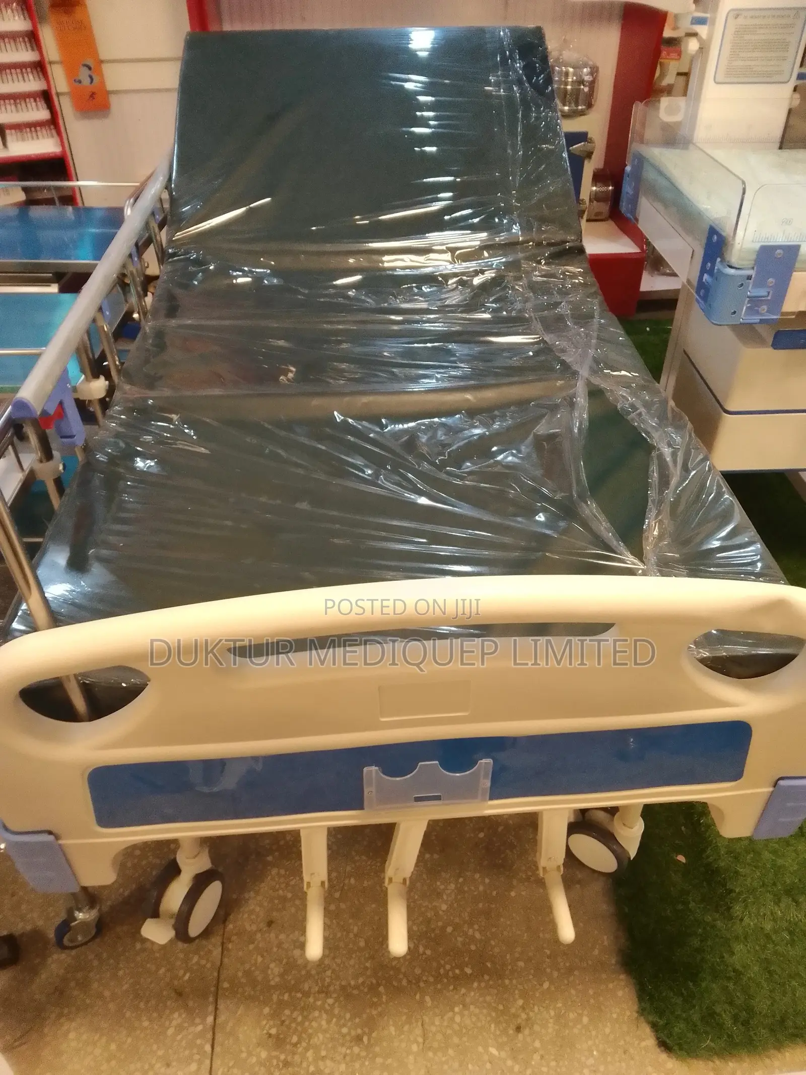 3 Function/ 3 Crank MANUAL Hospital With Mattress