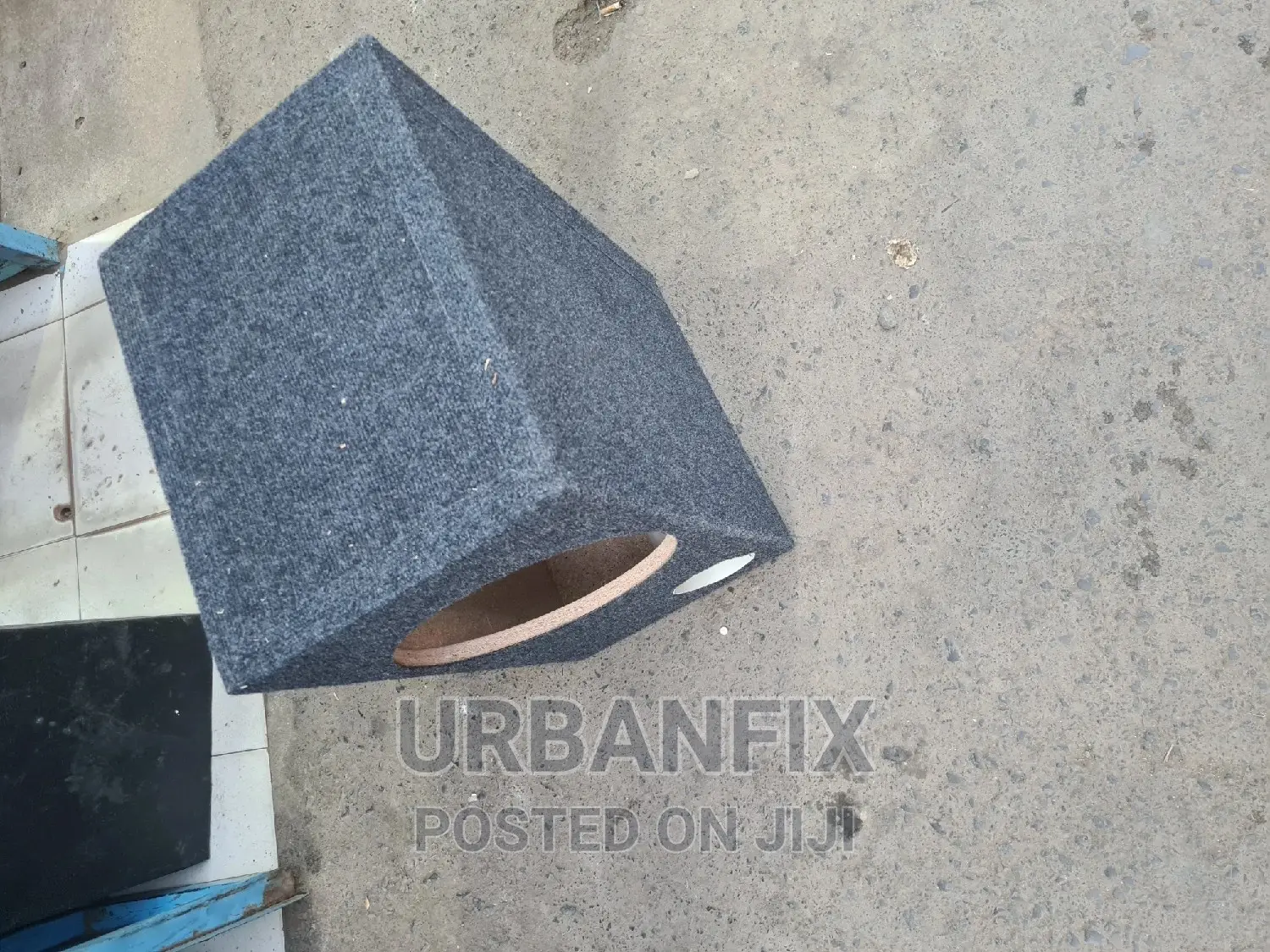 Brand New 12 Inch Single Breather Heavy Duty Mdf Cabinets