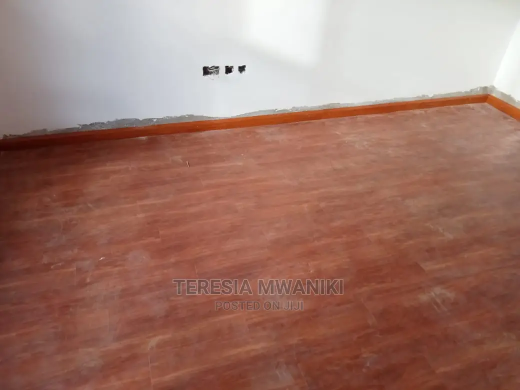 100%Waterproof Spc Flooring (Stone Polymer Composite)