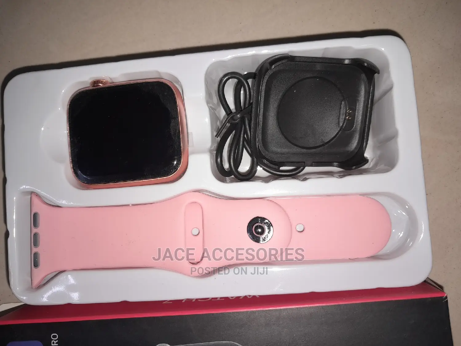 Pink I7 Smartwatch