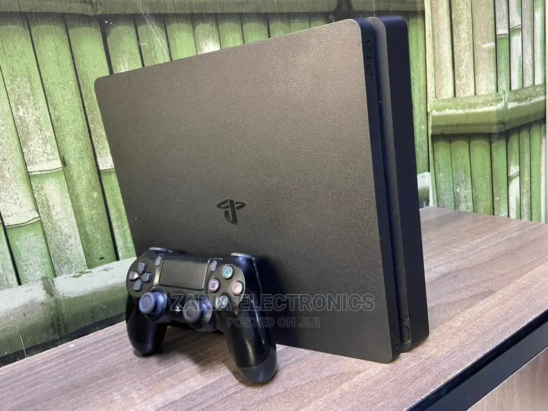 Ps4 Slim Slightly Used