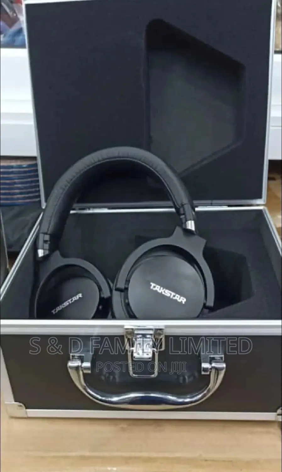Takstar Pro 82 Professional Reference Monitor Headphones