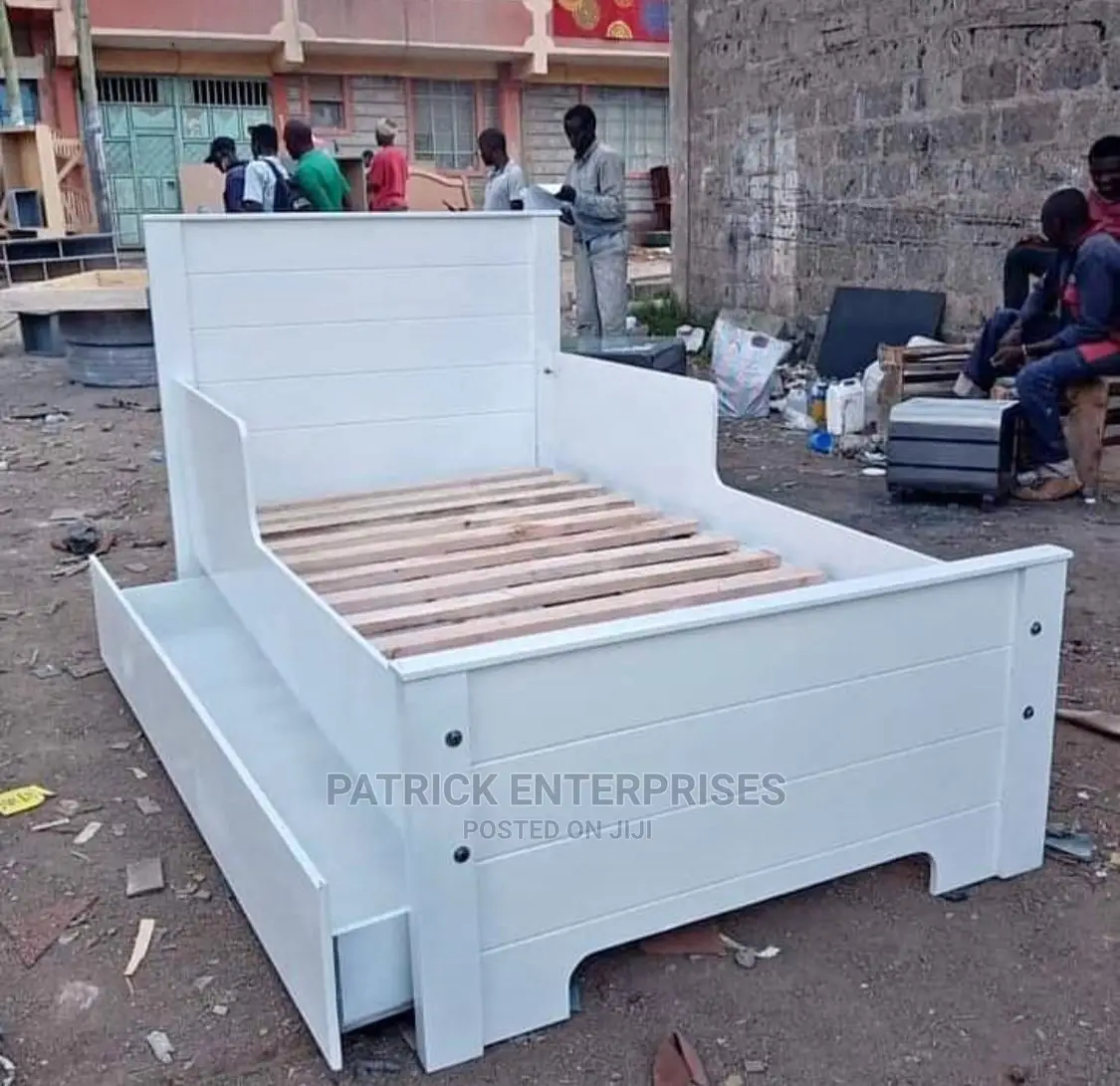 Morden Toddler Bed 4 by 6 Fitts