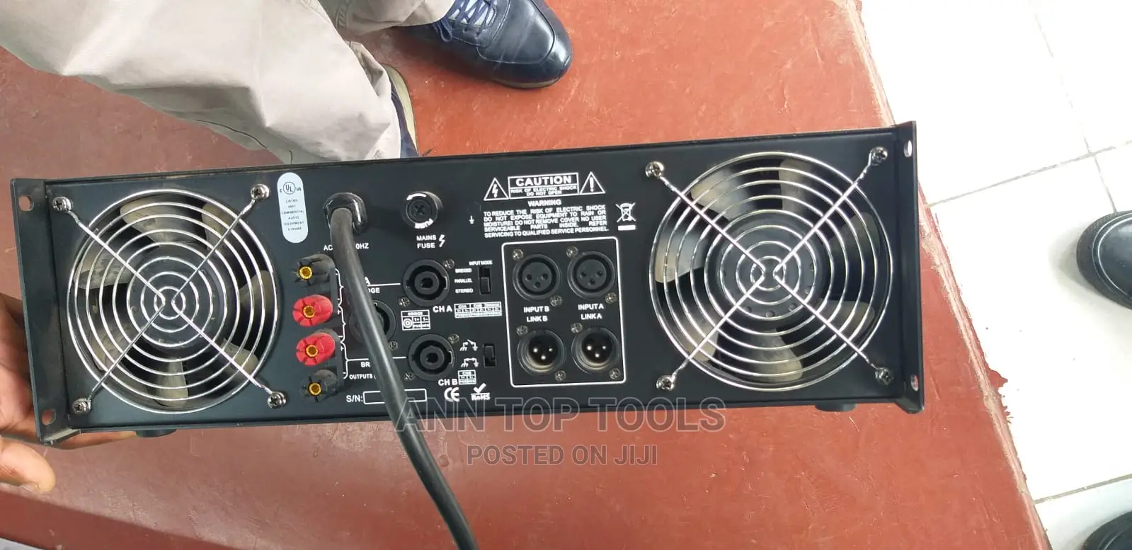QSC RMX 4050 HD Professional Power Amplifier