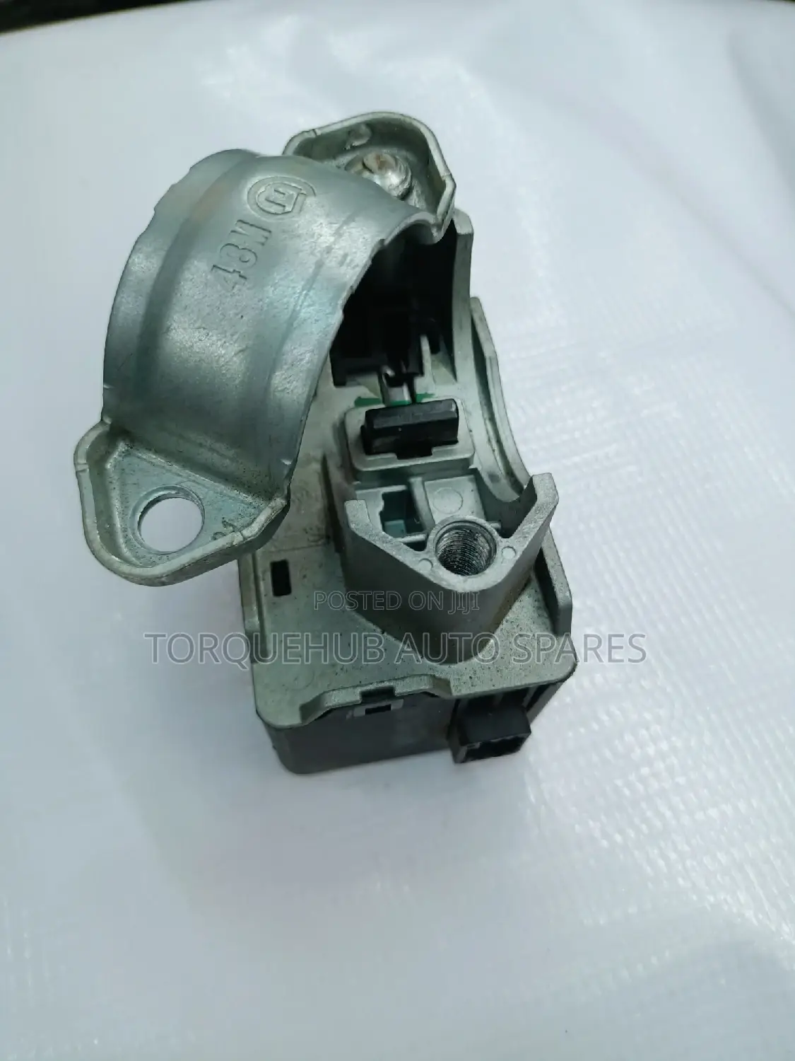 Nissan X-Trail NT31 Steering Lock