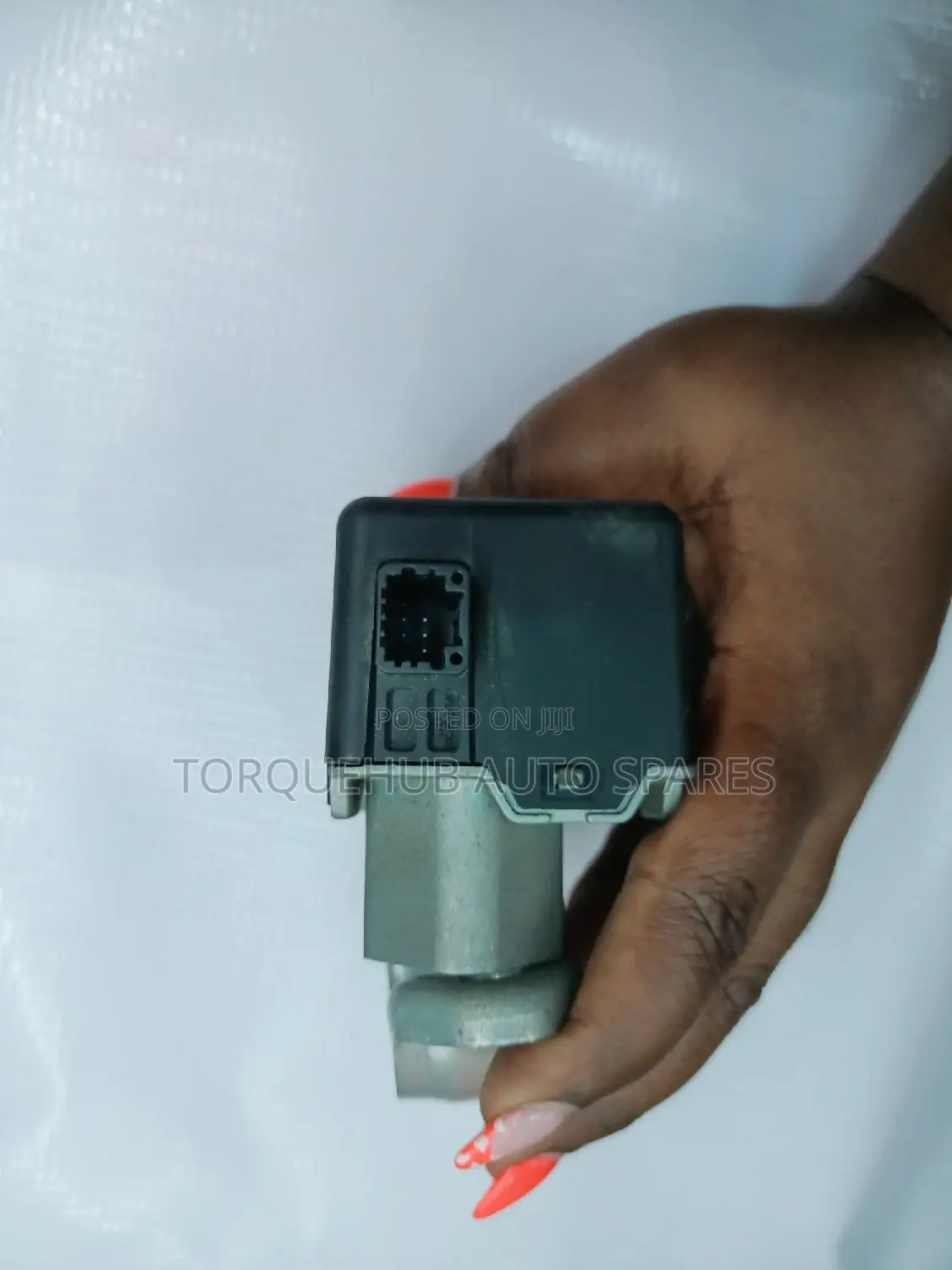 Nissan X-Trail NT31 Steering Lock