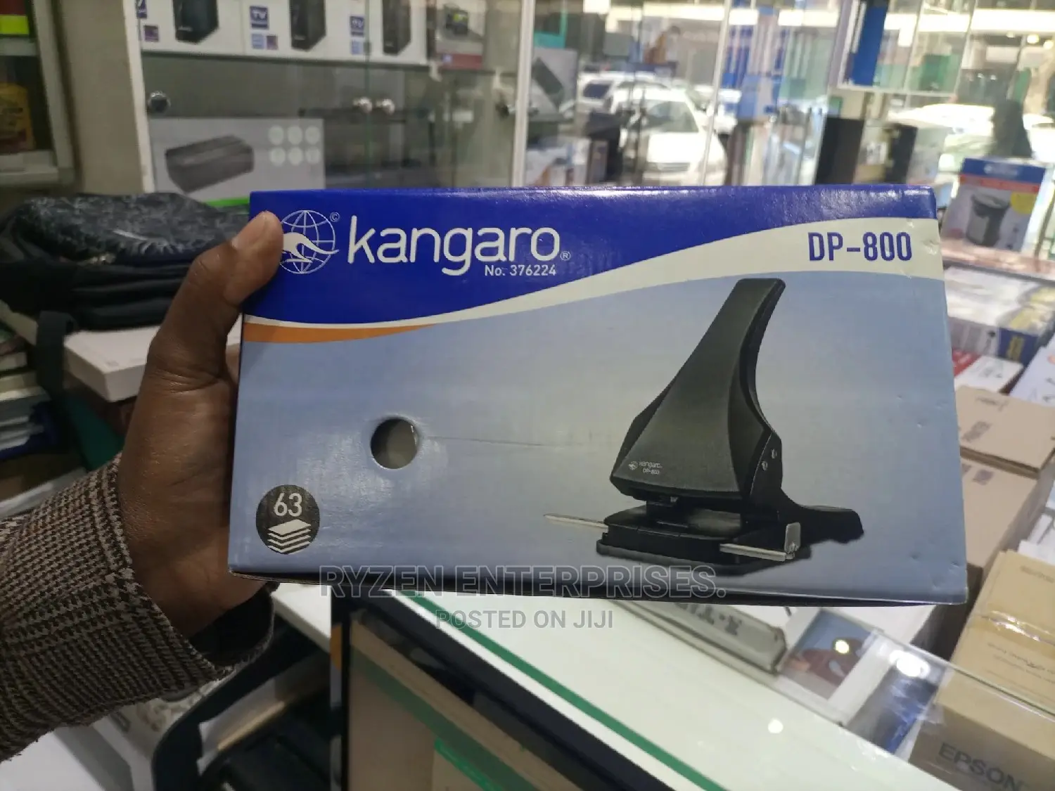Kangaroo Paper Punch DP800