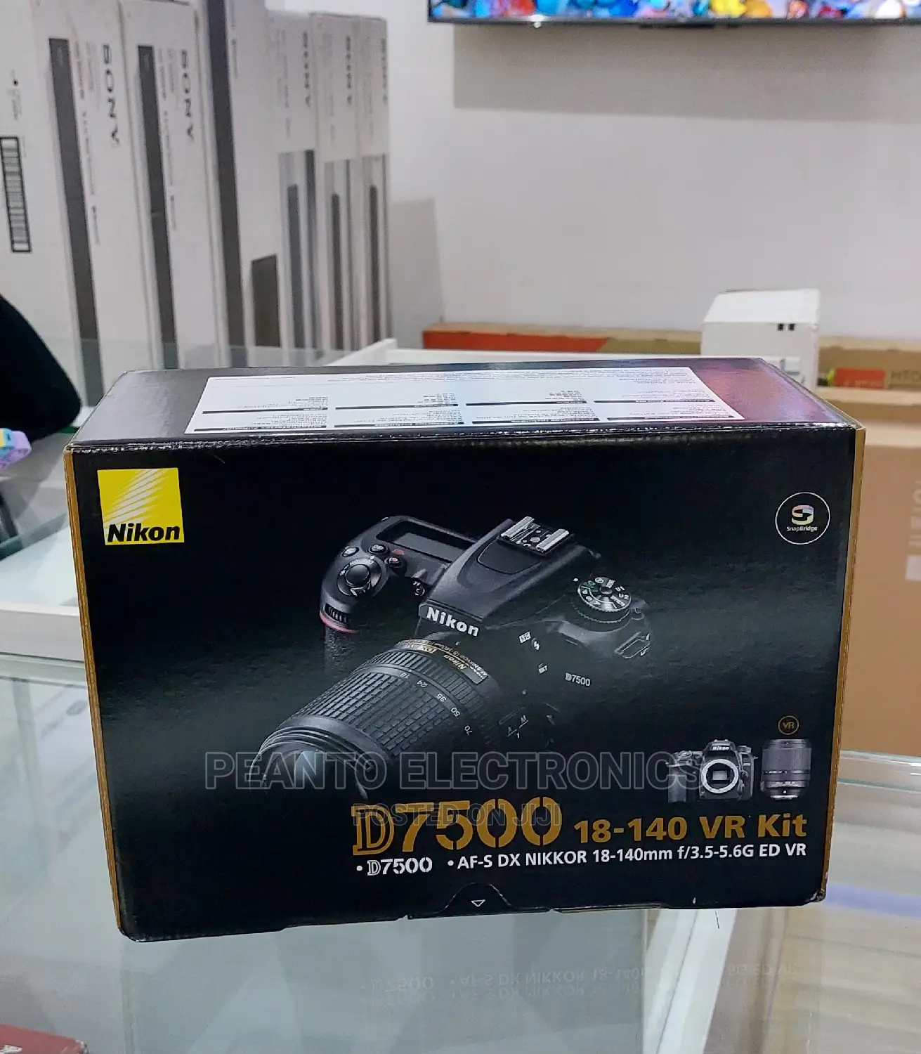Nikon D7500 DSLR Camera With 18-140mm Lens