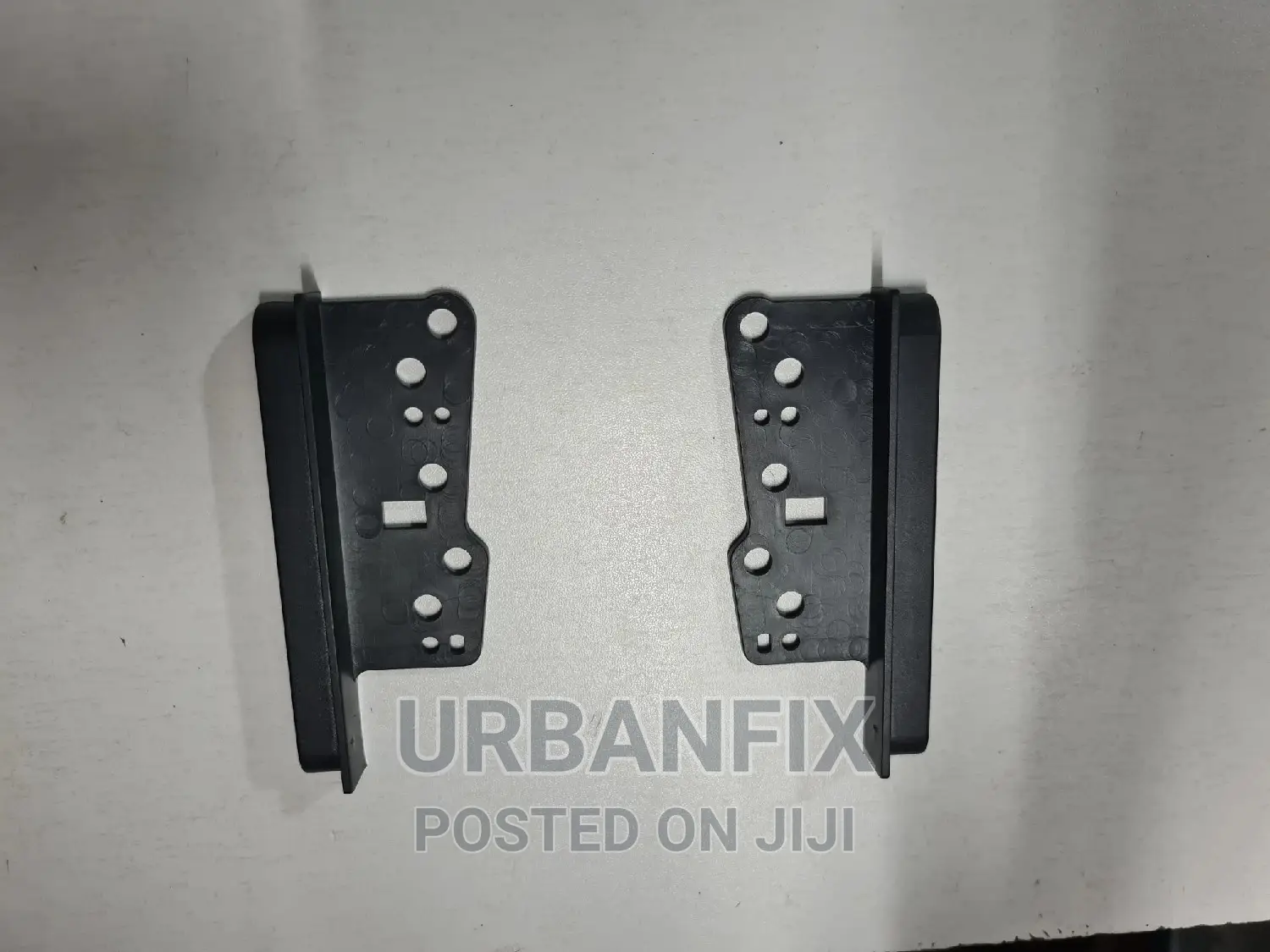 A Pair of Radio Side by Side Spacers