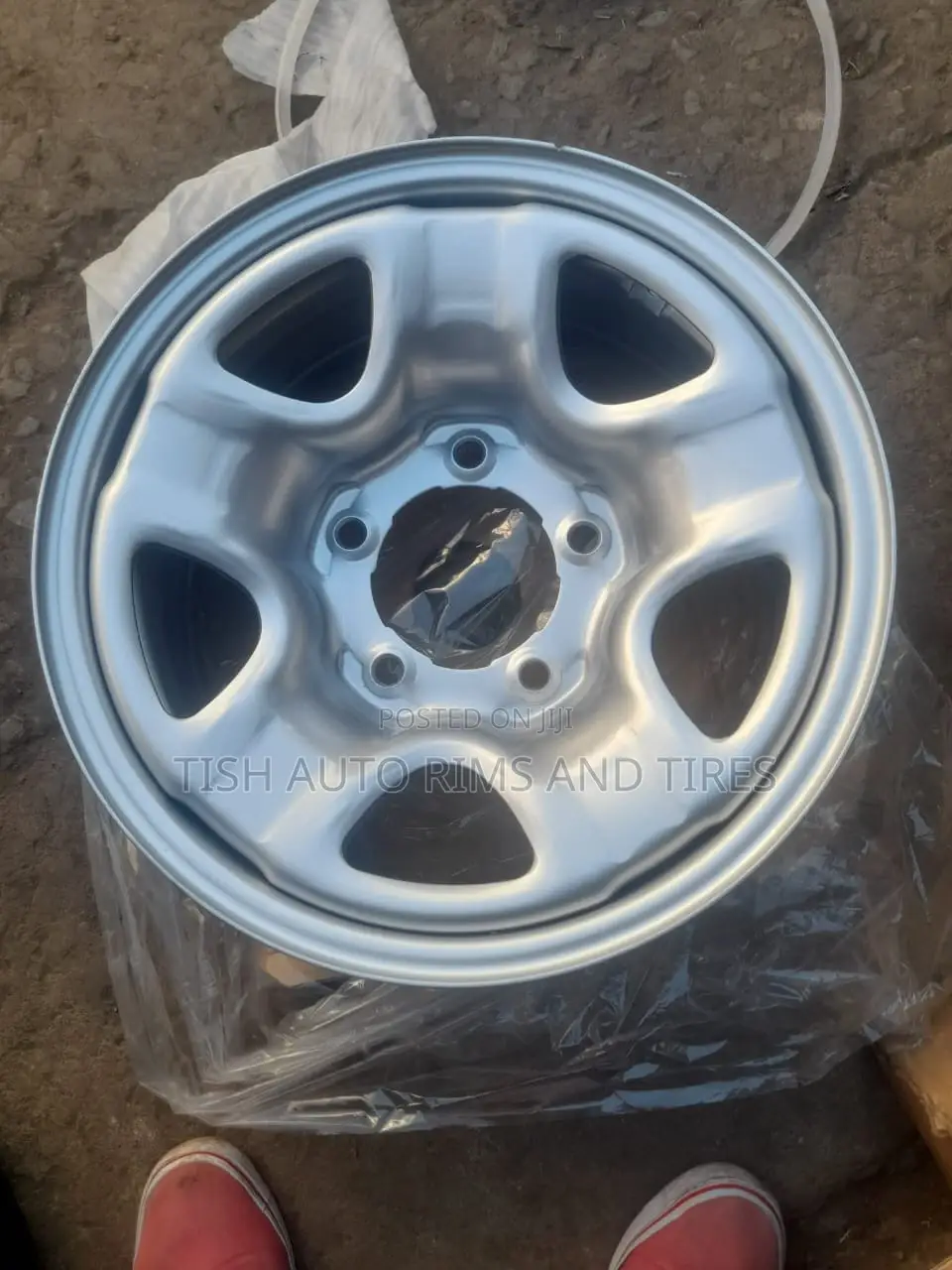 Land Cruiser Rim 16 Inch QC