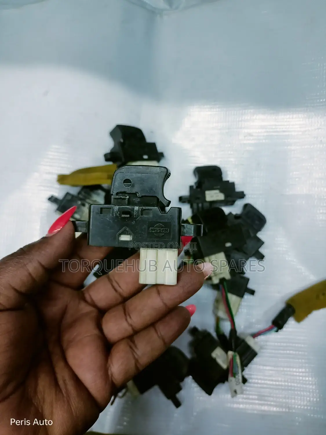 Nissan Note/Tiida/March Rear Door Switch
