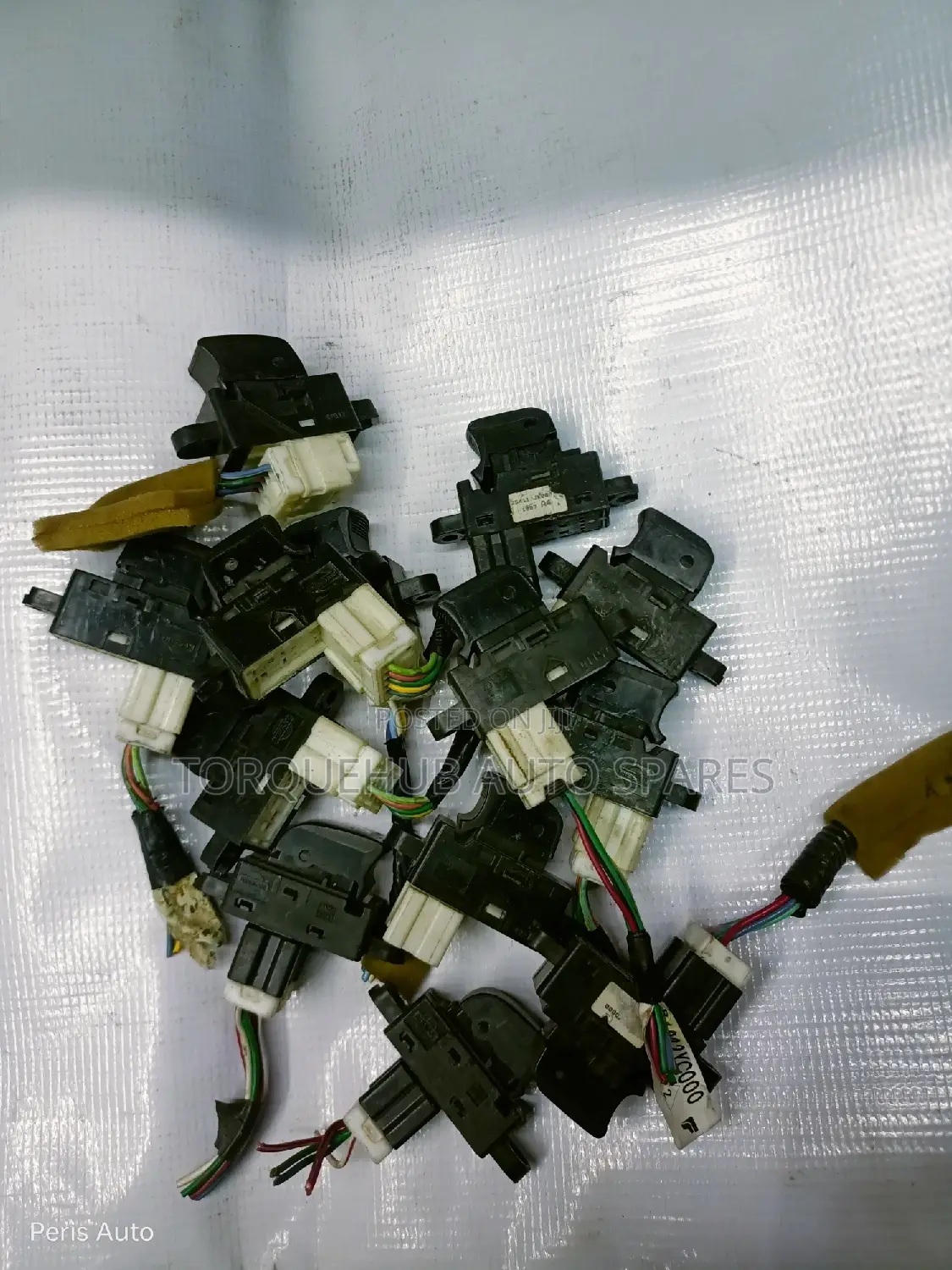 Nissan Note/Tiida/March Rear Door Switch