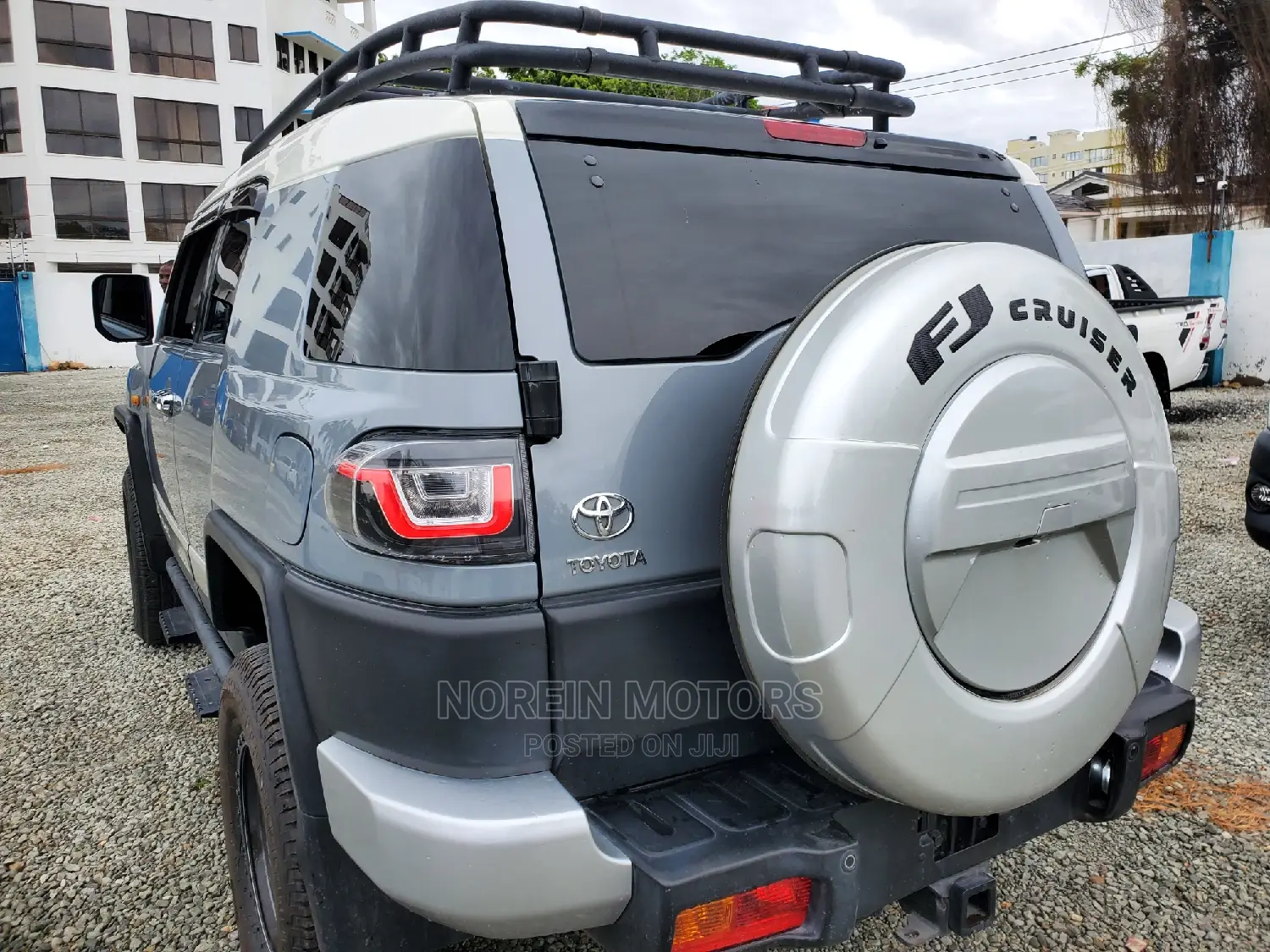 Toyota FJ Cruiser 2017 Gray