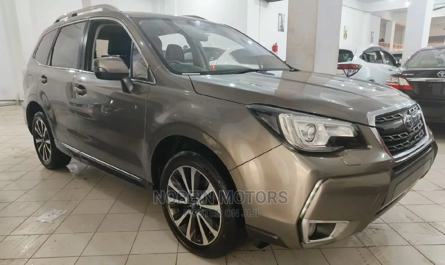 Subaru Forester 2016 Gold