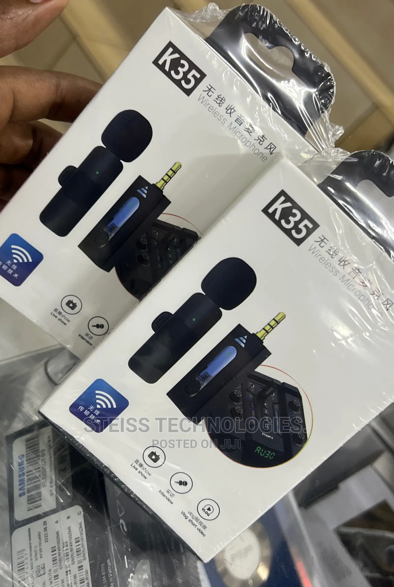 -Wireless Microphone.