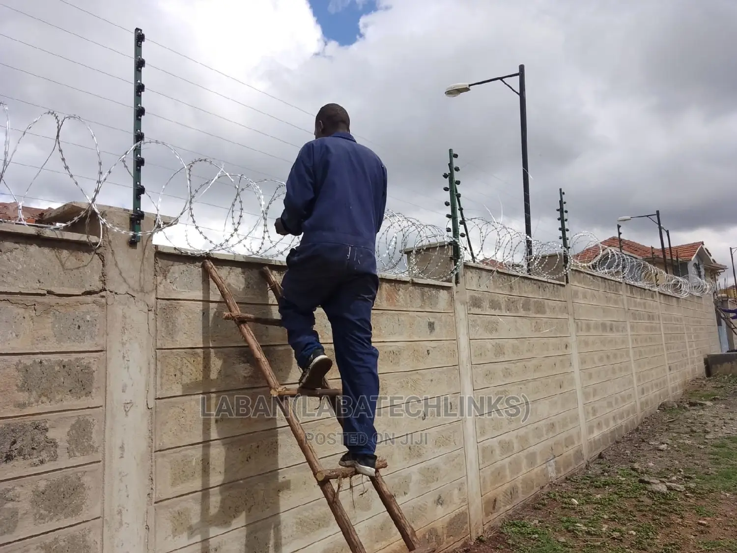 Electric Fence Installation 850 Per Metre With Razor