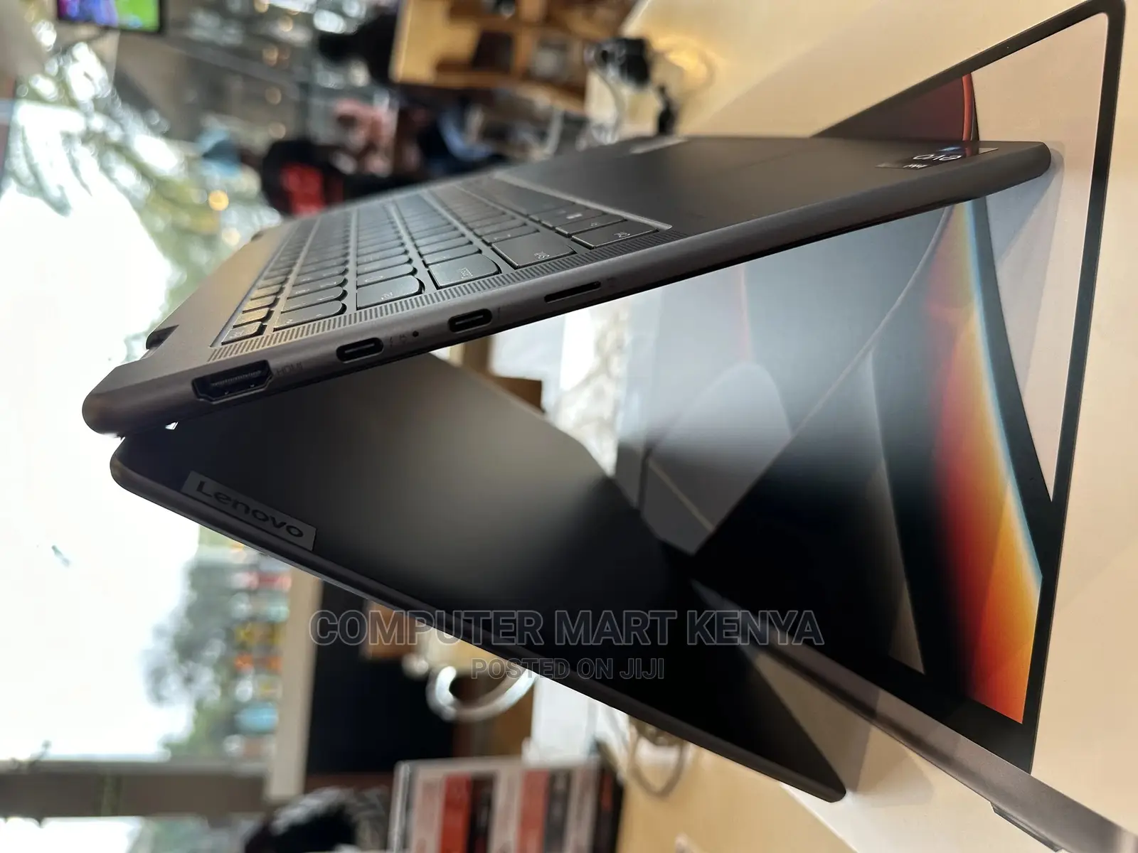 New Laptop Lenovo Yoga 700 16GB Intel Core I7 SSD 512GB