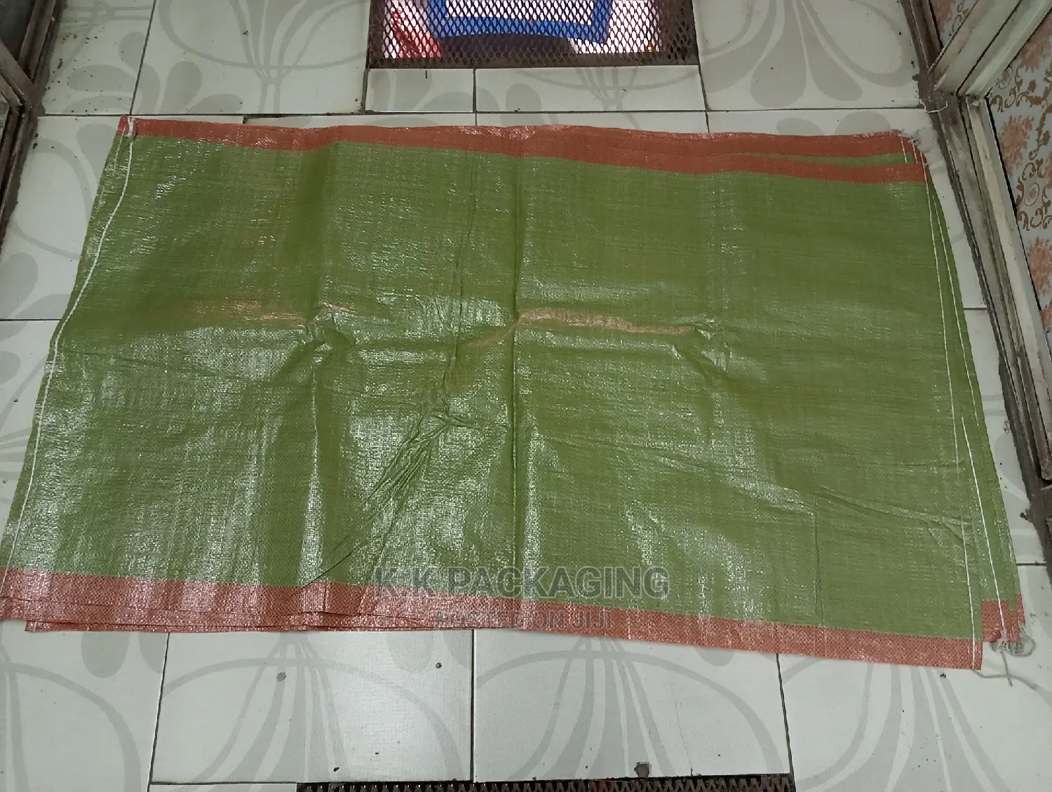 143x85cm Empty Sacks