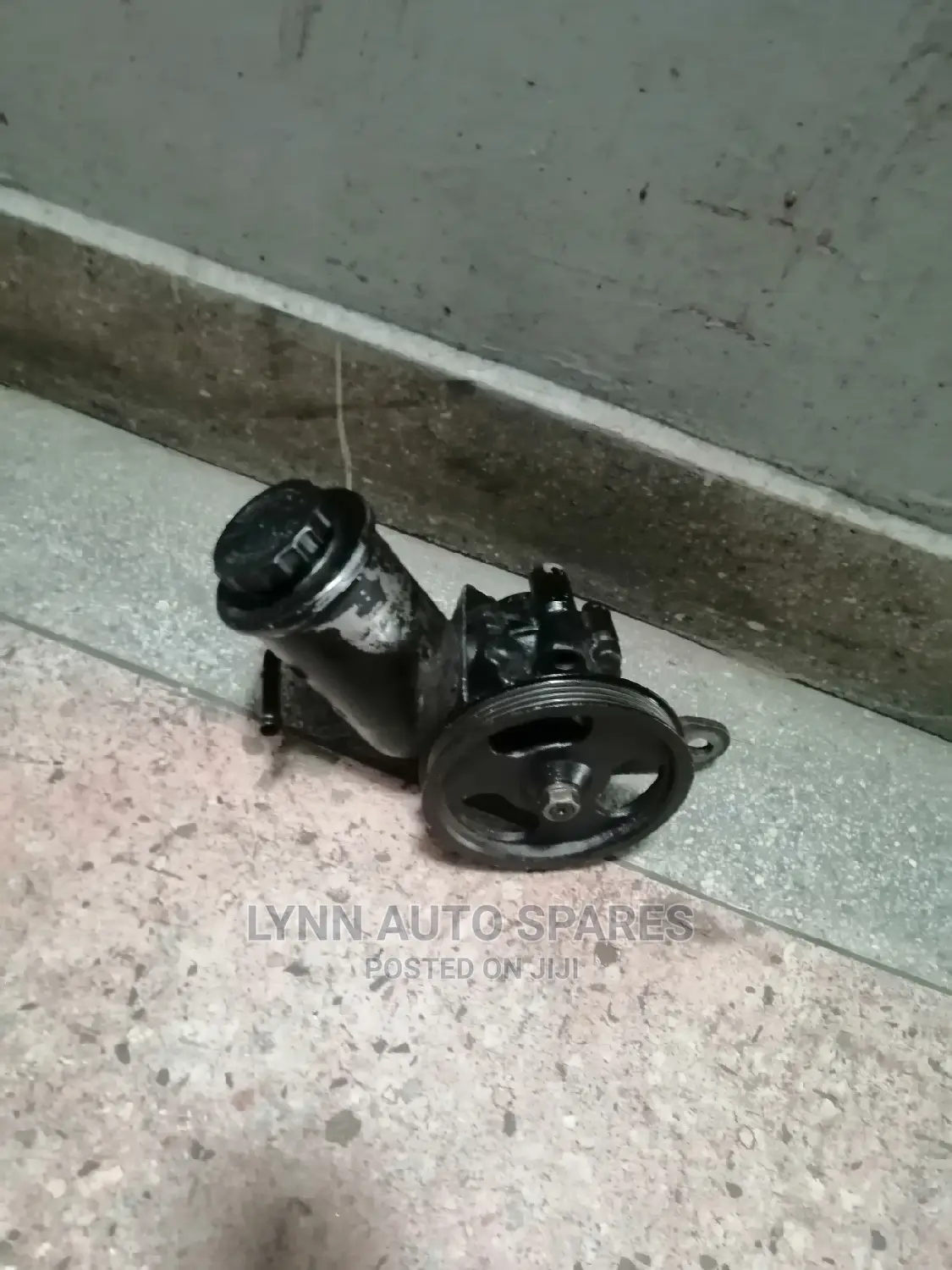 Toyota Land Cruiser Prado Power Steering Pump