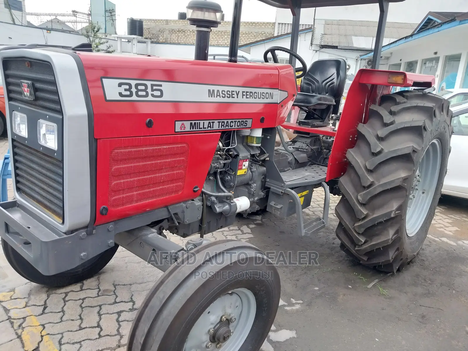 Tractor Massey Ferguson 385